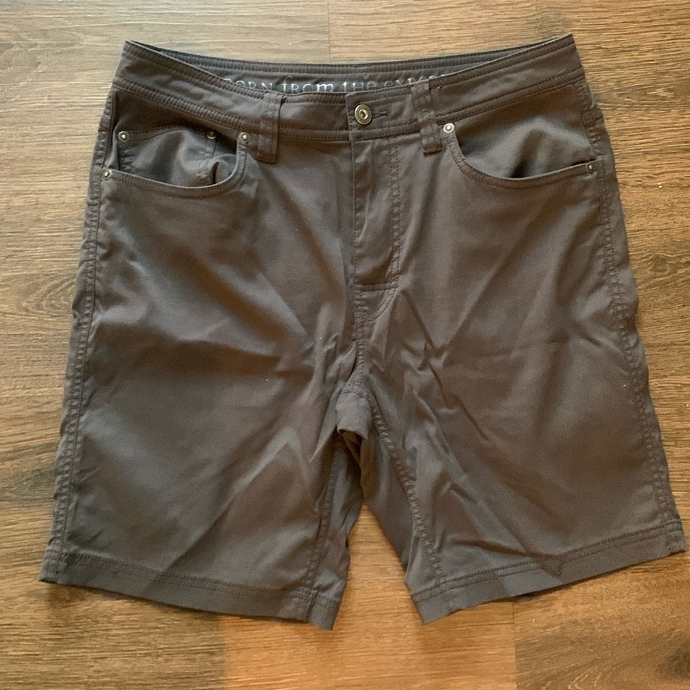 Prana Breathe Shorts Gray